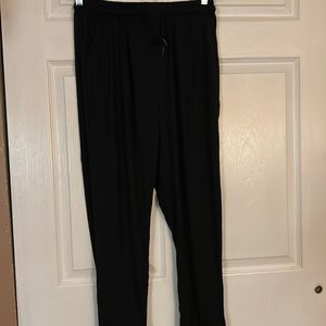 NWOT black joggers